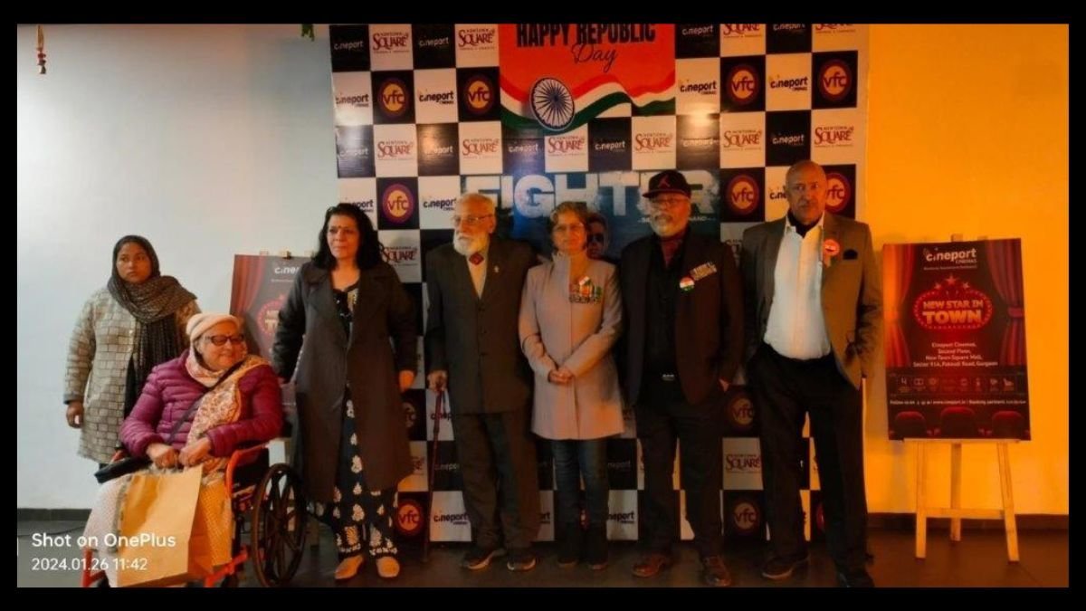 Cineport Cinemas Made Republic Day More Special By Organizing A Special Screening Of 'Fighter' For Retired Army Personnel - PNN Digital