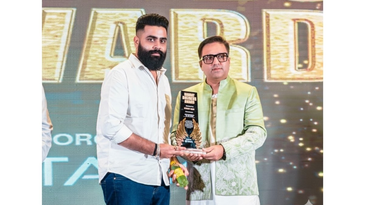 Bharat Ka Burrah Awarded as the Best Beverage Drink of the Year by your favourite Shark Ashneer Grover in New Delhi
