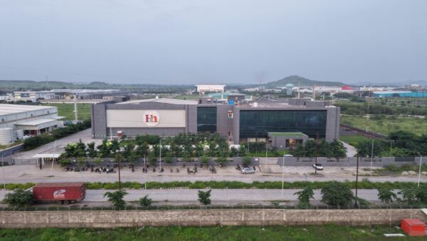 How H and H Healthcare Powers the Manufacturing Needs of Global Wellness Brands