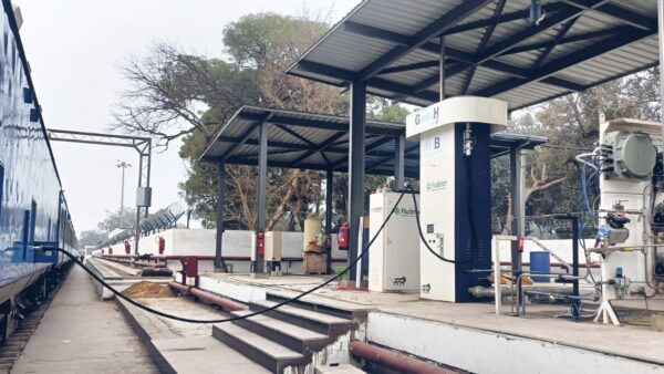 Fluitron Technology Supports India’s First Hydrogen-Powered Train Through Hydrogen Refuelling Infrastructure